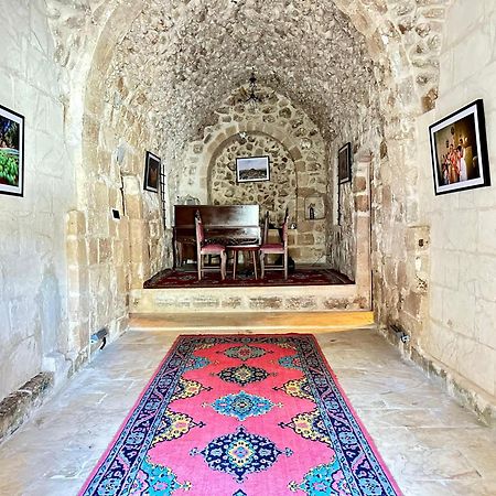Arev Hotel Mardin Exterior photo