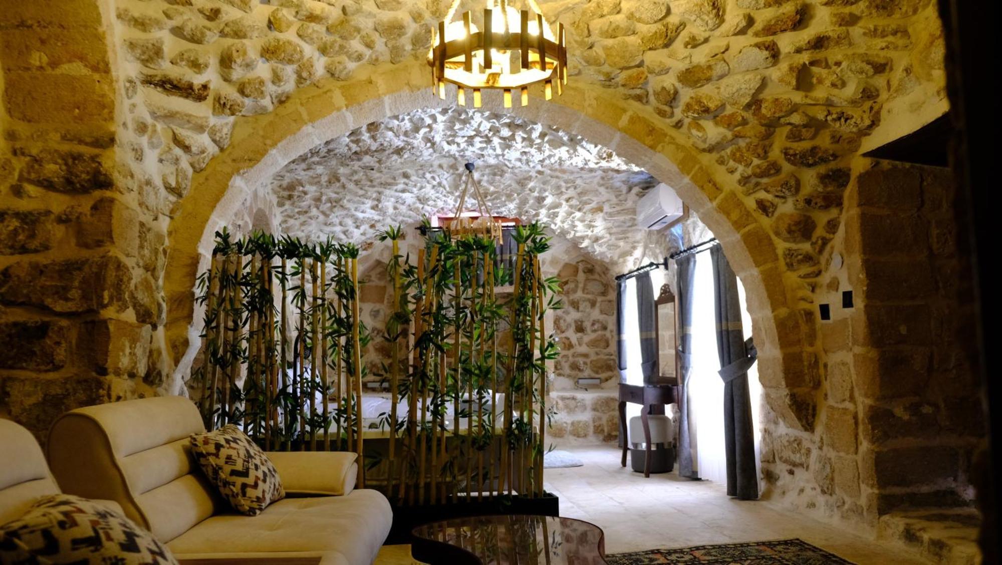 Arev Hotel Mardin Exterior photo