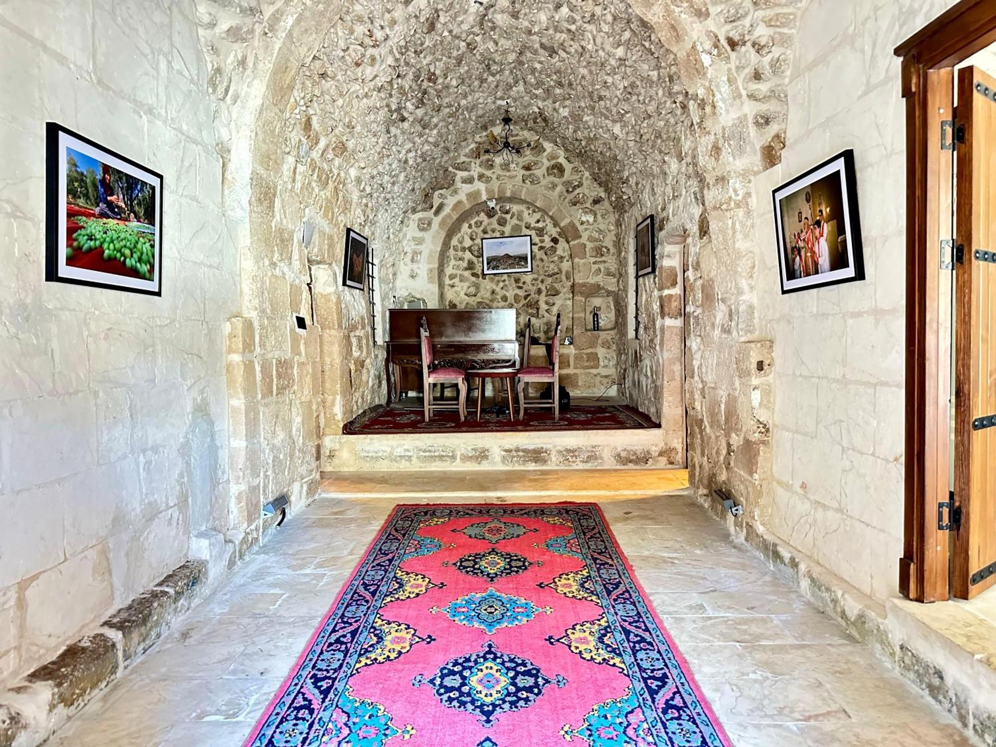 Arev Hotel Mardin Exterior photo