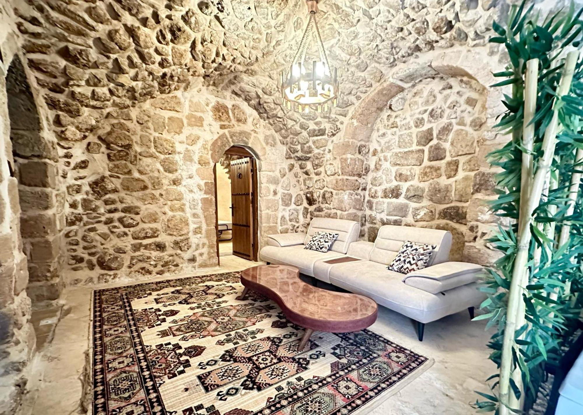 Arev Hotel Mardin Exterior photo