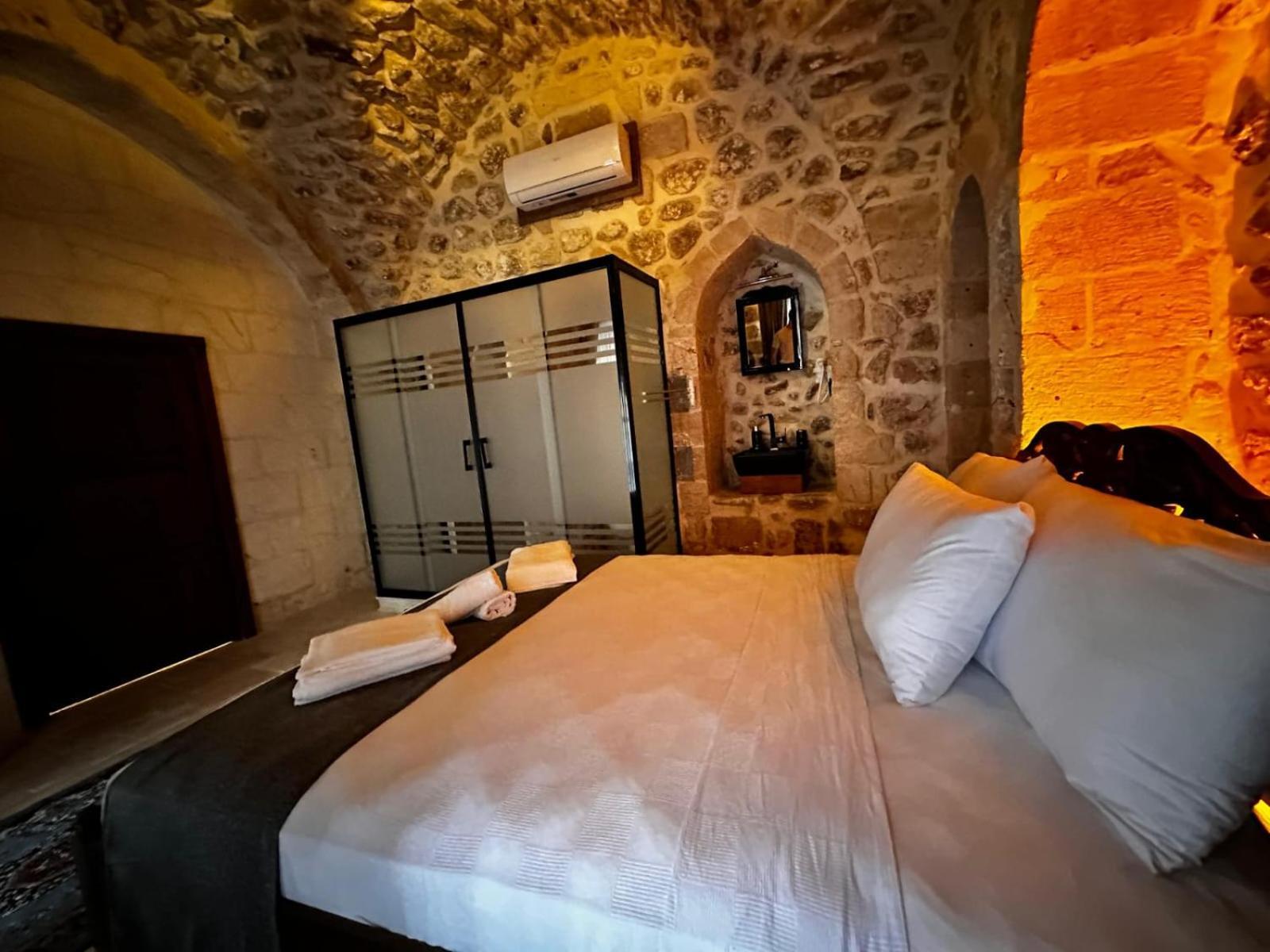 Arev Hotel Mardin Exterior photo